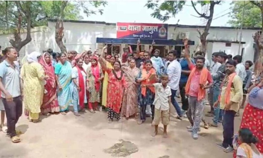 मंदिर में तोड़फोड़ पर बवाल: आक्रोशित भीड़ ने किया थाने का घेराव, आरोपी गिरफ्तार