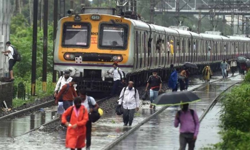 महाराष्ट्र में भारी बारिश का कहर: 12 मौतें, 16 लंबी दूरी की ट्रेनें रद्द